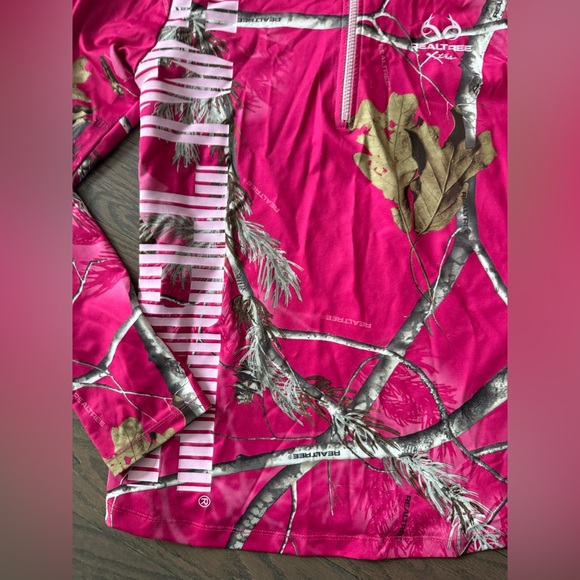 Realtree Women's 1/4 Zip Pullover Shirt Camo Thumbholes Long Sleeve Pink Size XL - Picture 3 of 16